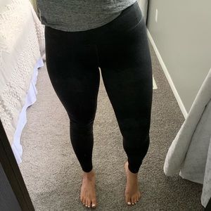 Fabletics Pants - Never Worn Fabletics Leggings Fabletics Pants - Never Worn Fabletics Leggings